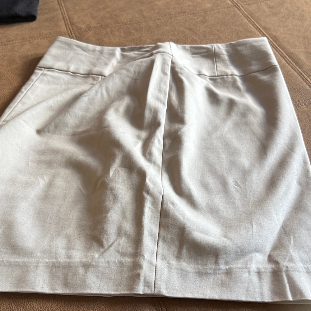 Banana Republic Cream Skirt